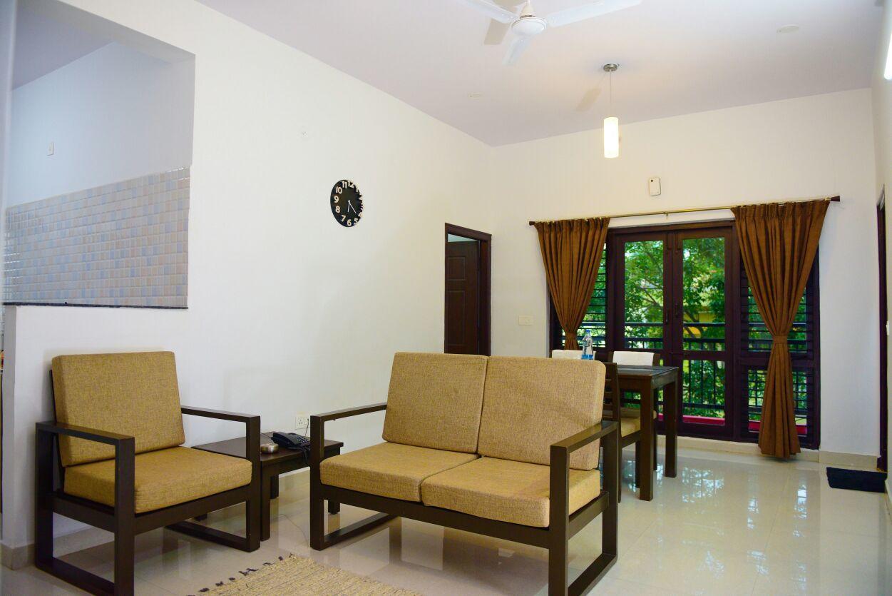 Varsha Enclave- Trinity House Aparthotel Mysore Buitenkant foto